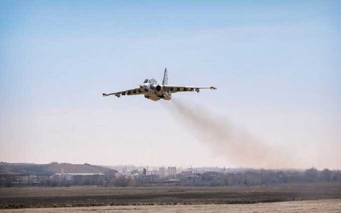 В Грузии во время учебного полёта разбился самолёт Су-25