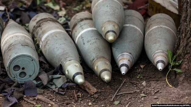 В Сети опубликованы снимки уничтоженного склада боеприпасов на военном аэродроме «Морозовск»