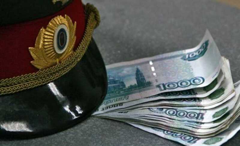 Московский инспектор ДПС стал долларовым миллионером