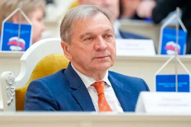 Петербургский депутат случайно опубликовал инструкцию по поздравлению Беглова с днём рождения
