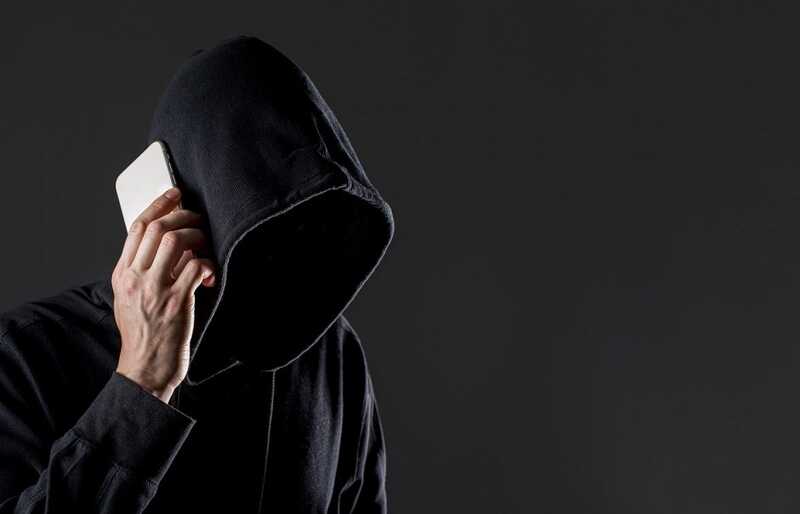 Мошенники вынудили бьюти-блогершу оформить кредит на 3 миллиона рублей