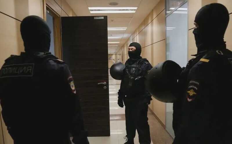 Обламы в «Бартолиусе» обнаруживают цепочку вывода активов за границу