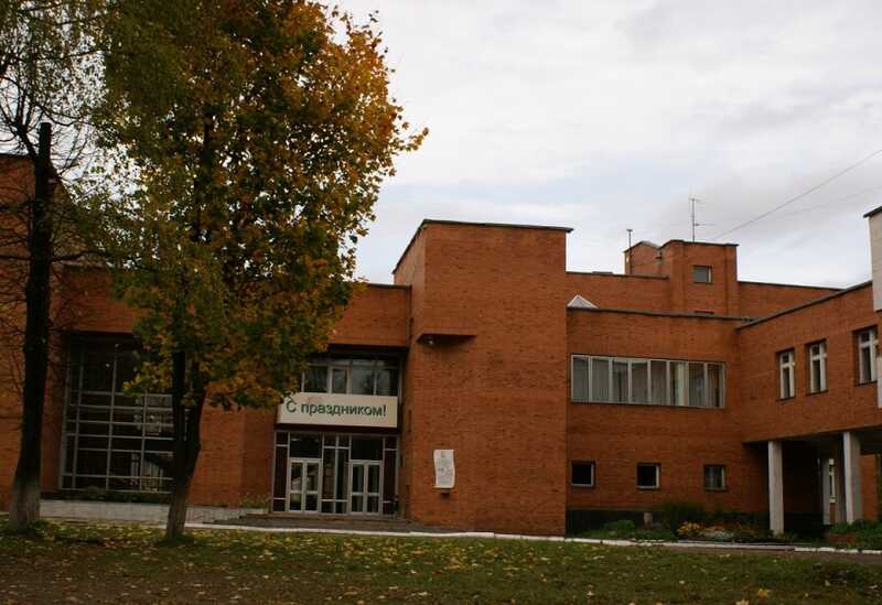 Министерство просвещения сокращает количество российских классов в «Интердоме» ради увеличения числа иностранных учеников