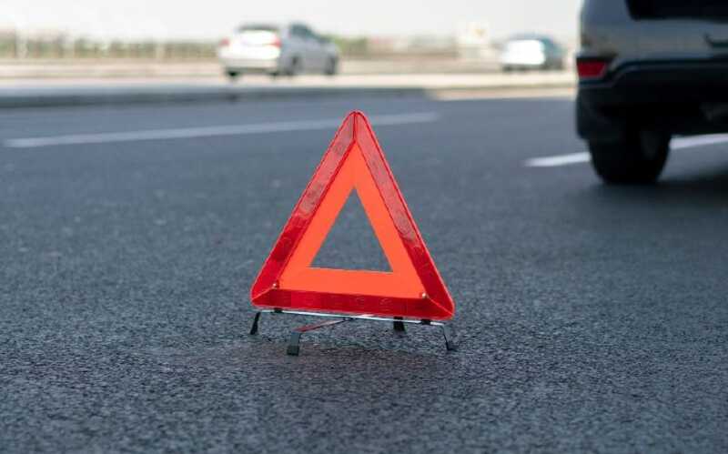 В Санкт-Петербурге грузовик спровоцировал массовое ДТП с участием пяти автомобилей