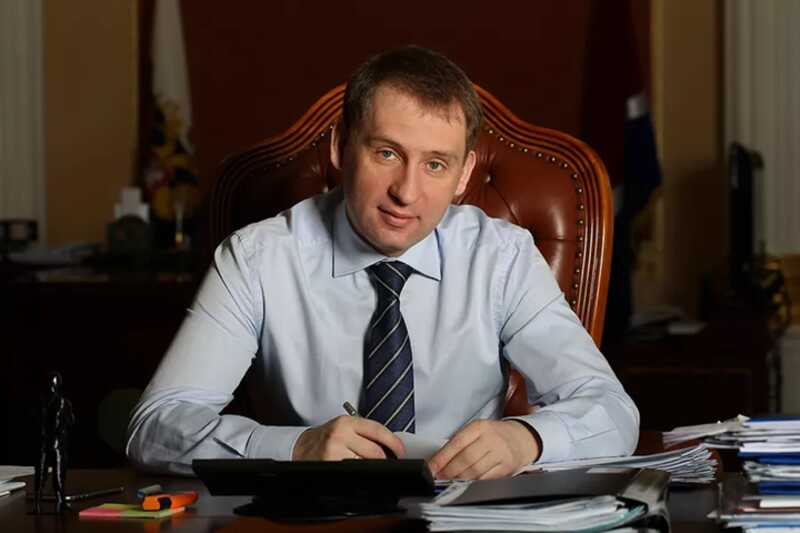 Пытки ради откатов: Маканов и Козлов вовлекли Министерство природных ресурсов в коррупционный скандал